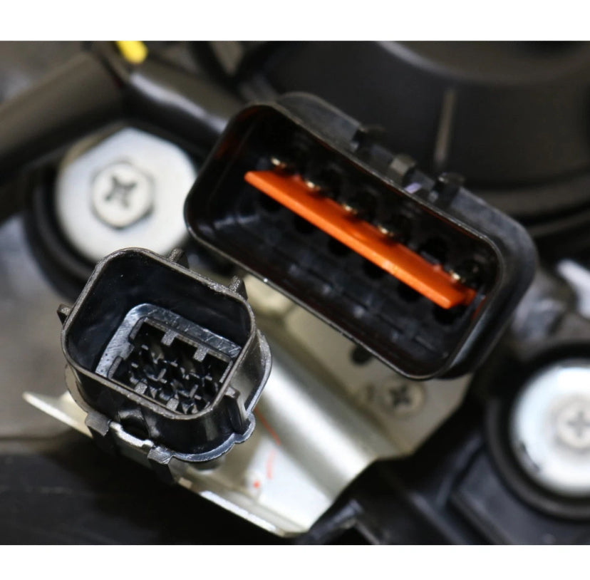 Faros Delanteros. Mitsubishi Outlander 2010-2013