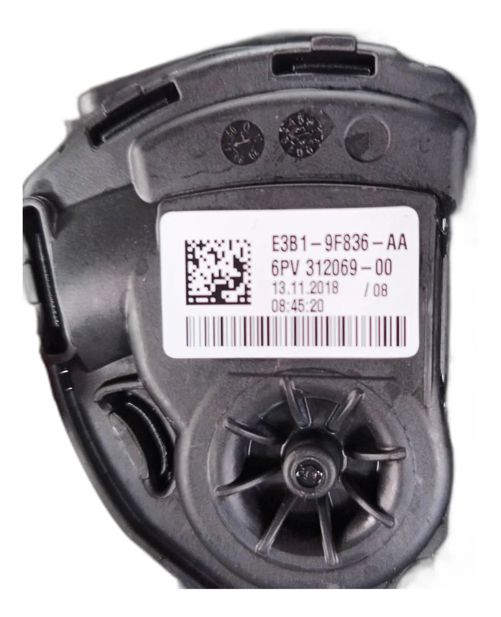 Accelerator Pedal. Ford Figo 2014-2023