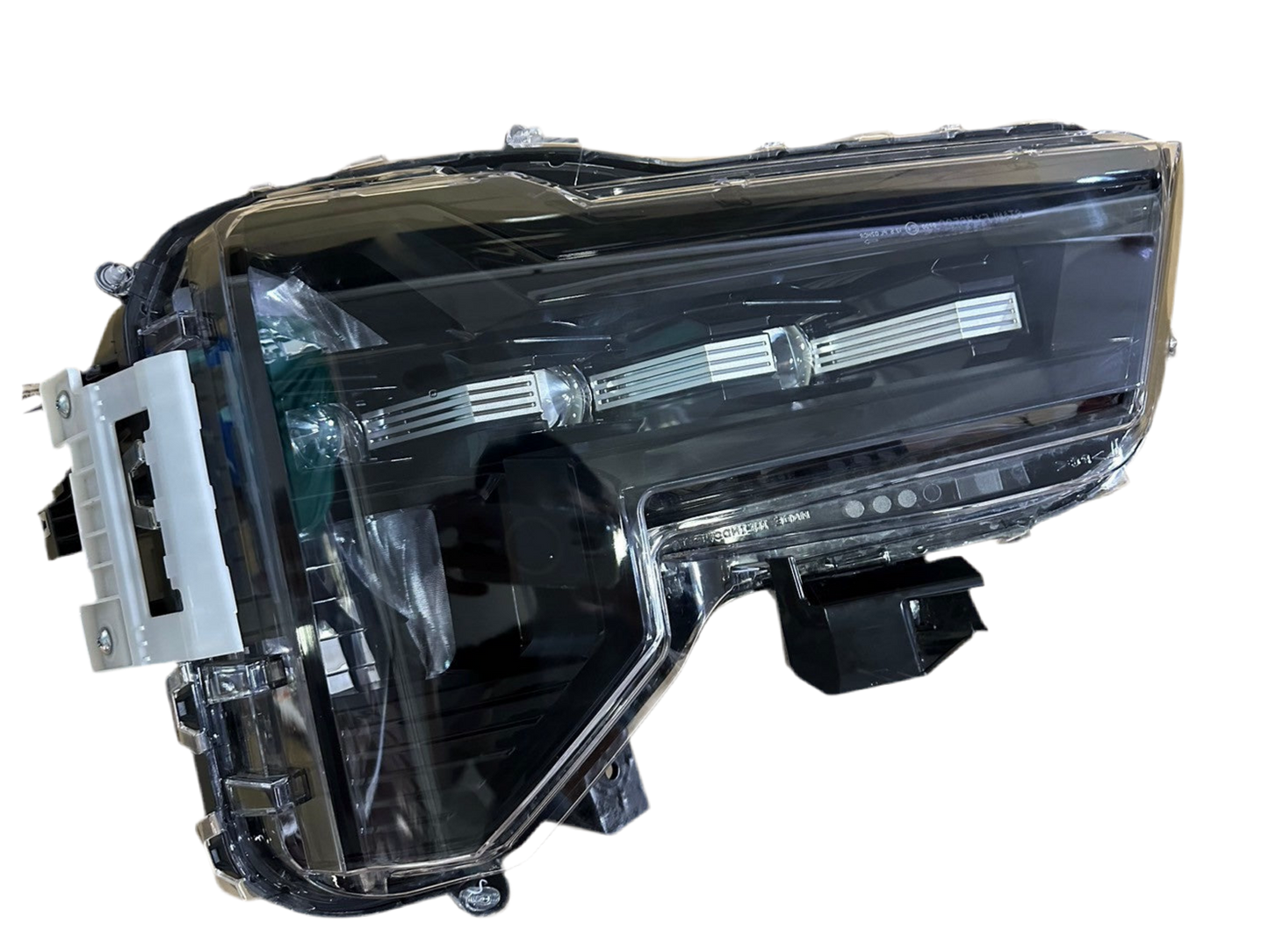 Faros Delanteros. Mitsubishi Xpander 2023-2025