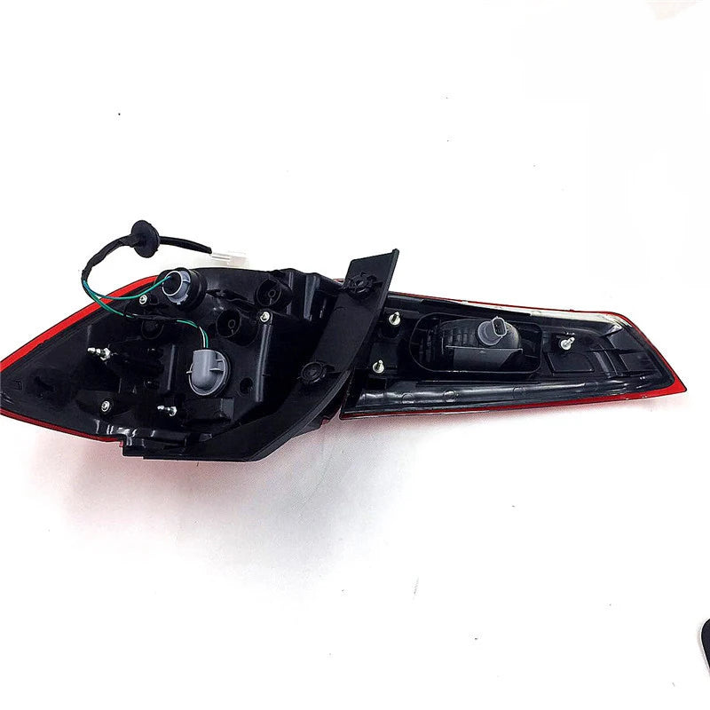 Faro Trasero. Mitsubishi ASX 2010-2019