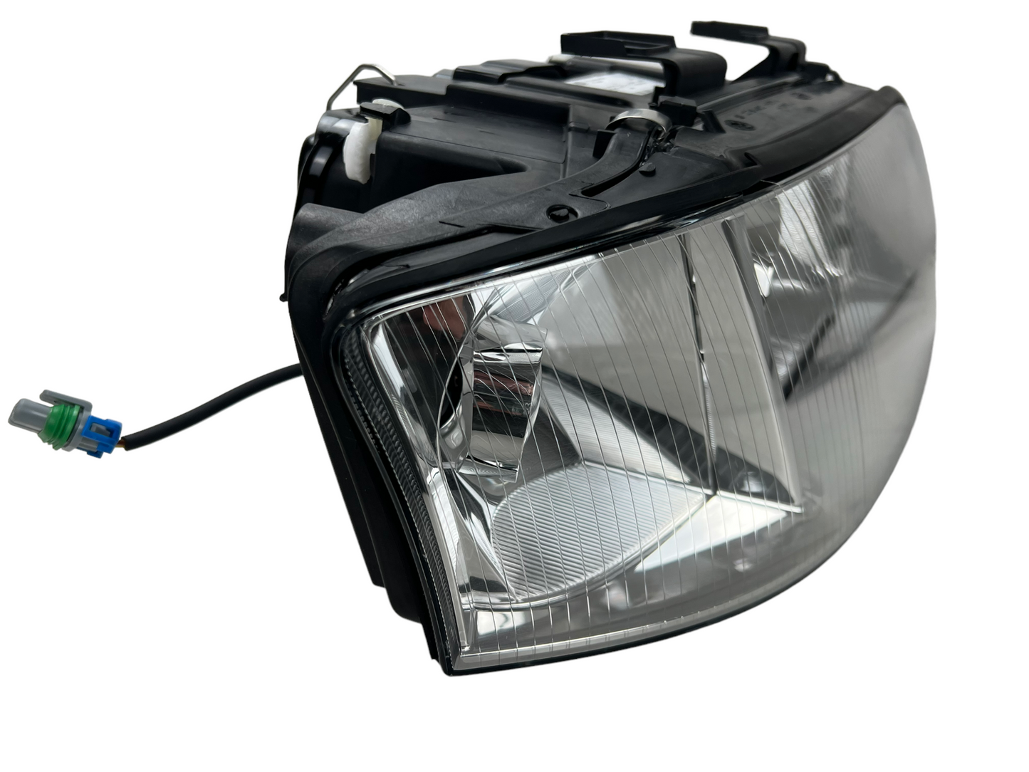 Faros Delanteros Xenón. Audi A6 C5 1999-2002