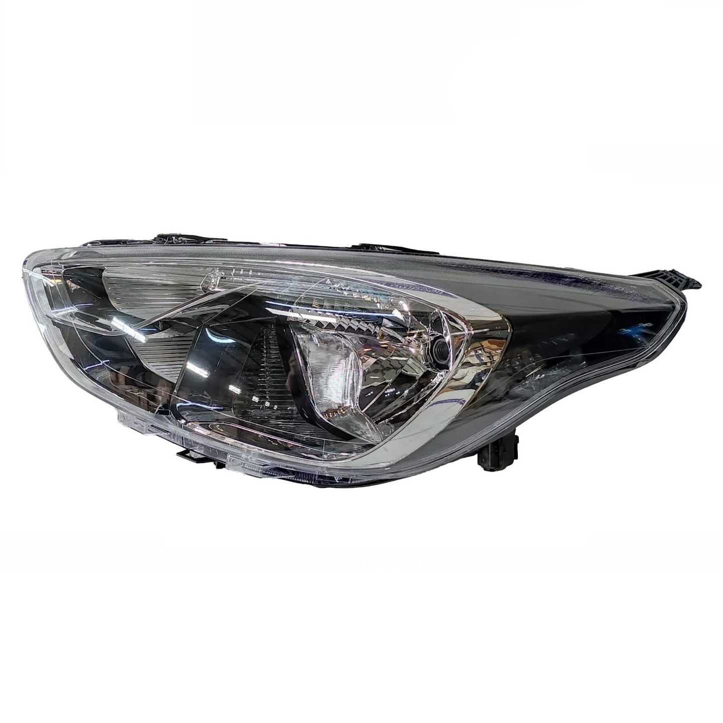 Faro Delantero. Ford Figo 2018-2021