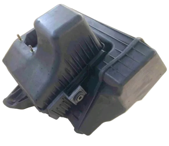 Carcasa de Filtro de Aire de Motor (Original). Mitsubishi Montero iO 1998-2007