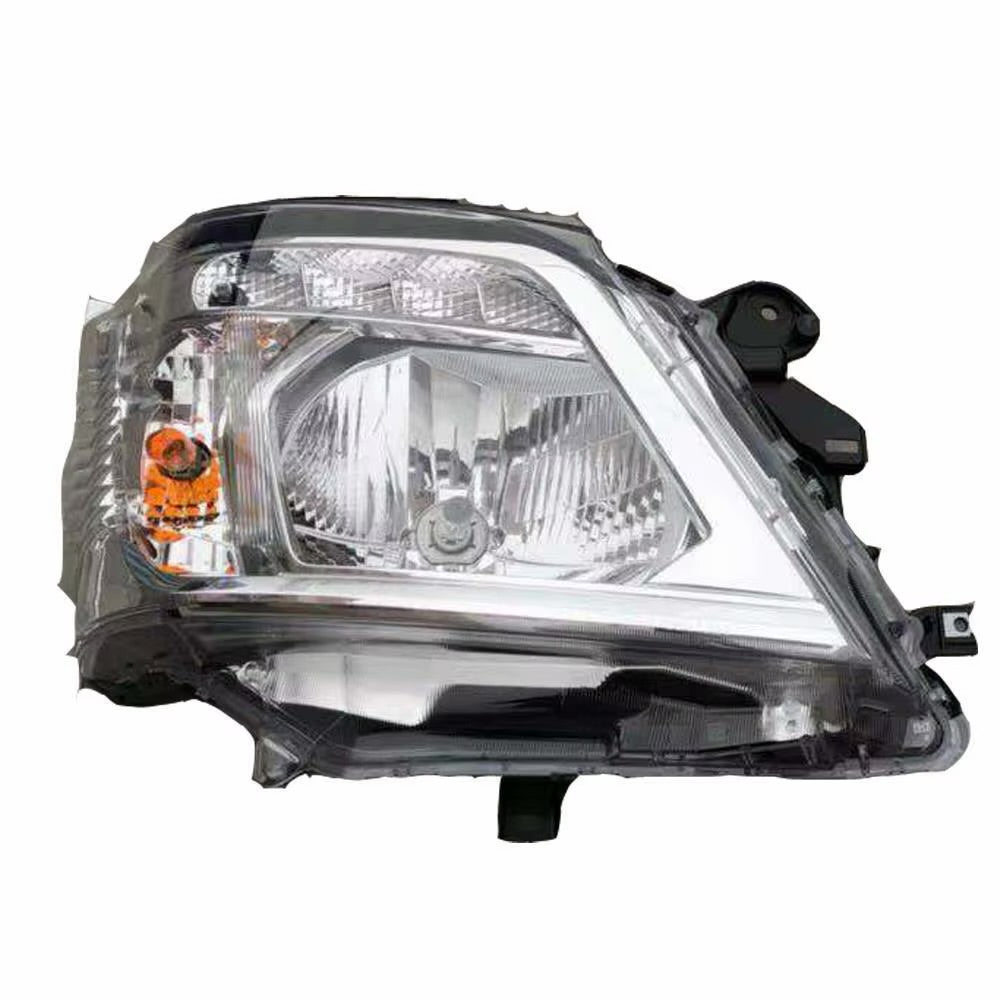 Faro Delantero. Nissan Urvan E26