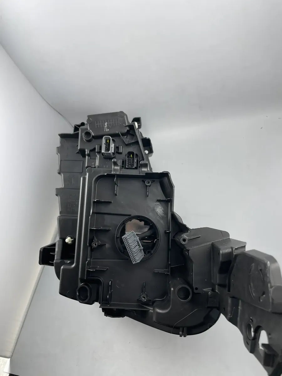 Faro Delantero. Peugeot 3008 5008 2021-2024