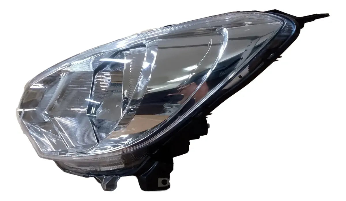 Faro Delantero. Mitsubishi Mirage G4 2017-2020