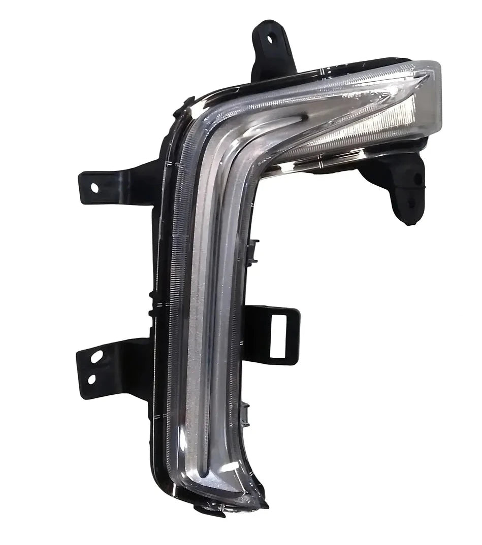 Faro Antiniebla. Chevrolet Tracker 2021-2024