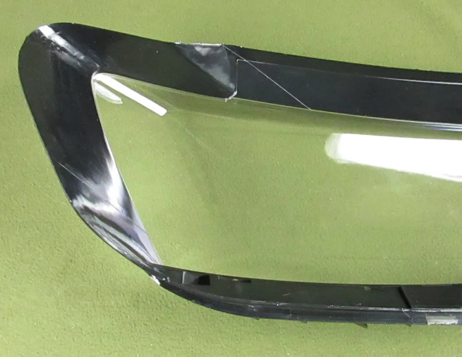 Cubierta de Faro Delantero. Volkswagen Jetta 2011-2018 MK6