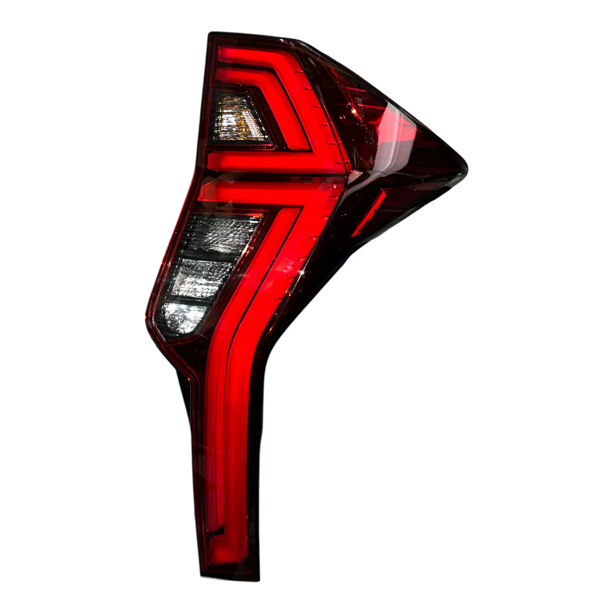 Faro Trasero Original. Mitsubishi Montero Sport 2016-2023