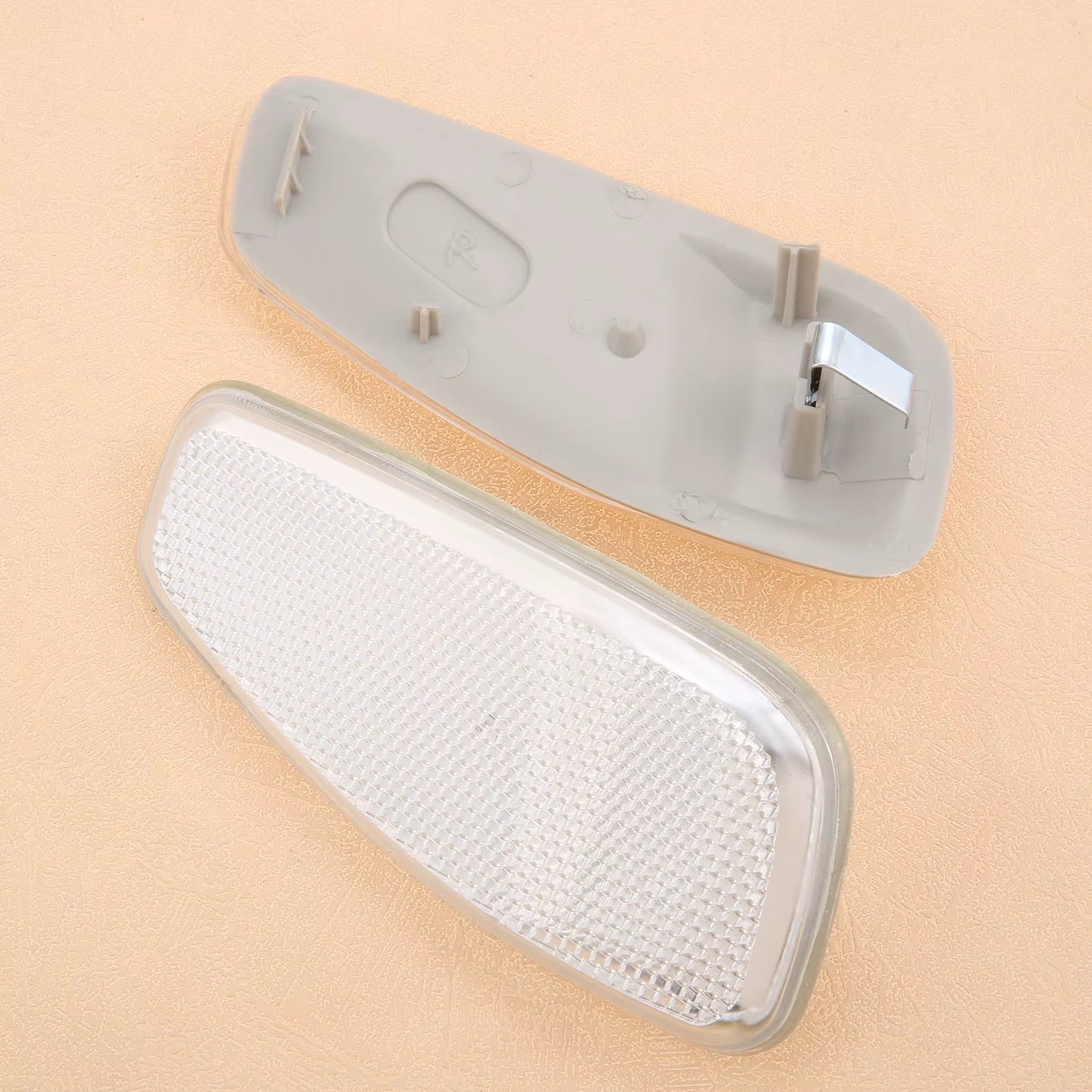 Reflector Blanco Guardafango Delantero. Jeep Renegade 2015-2023