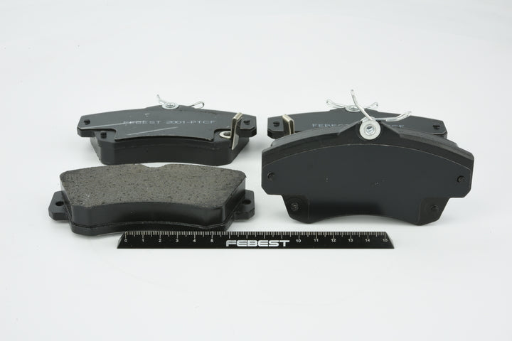 Tacos de Frenos Delanteros. Chrysler PT Cruiser 2000-2010