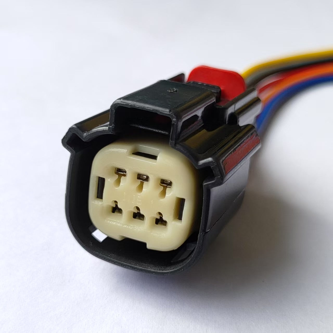 Conector Hembra Faro Delantero. Toyota Tacoma 2020-2023