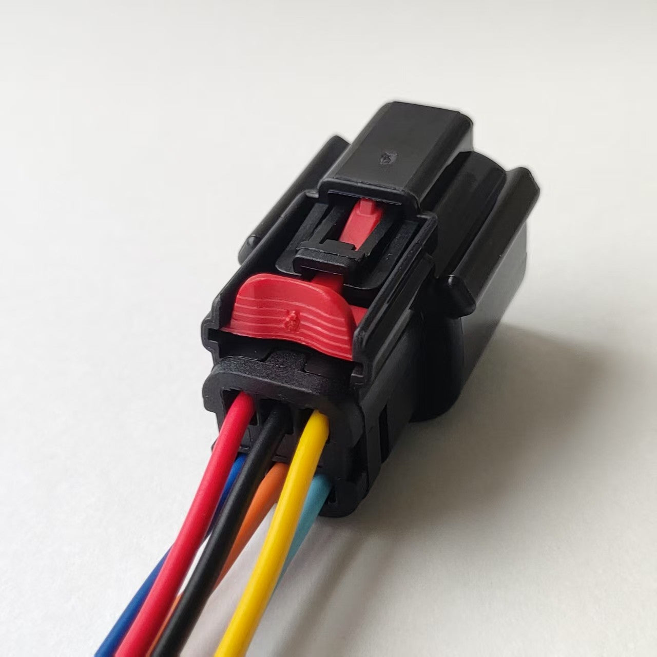 Conector Hembra Faro Delantero. Toyota Tacoma 2020-2023