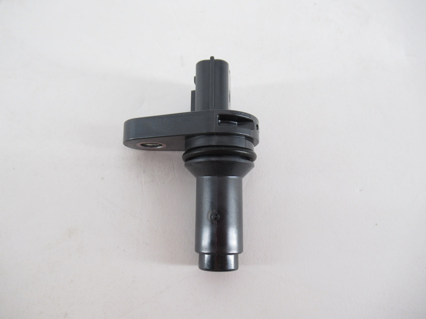 Sensor de Posición de Cigüeñal (Original). Renault Koleos HY 2008-2015