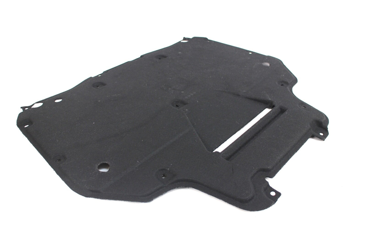 Lower Engine Cover. Audi Q7 2016-2024