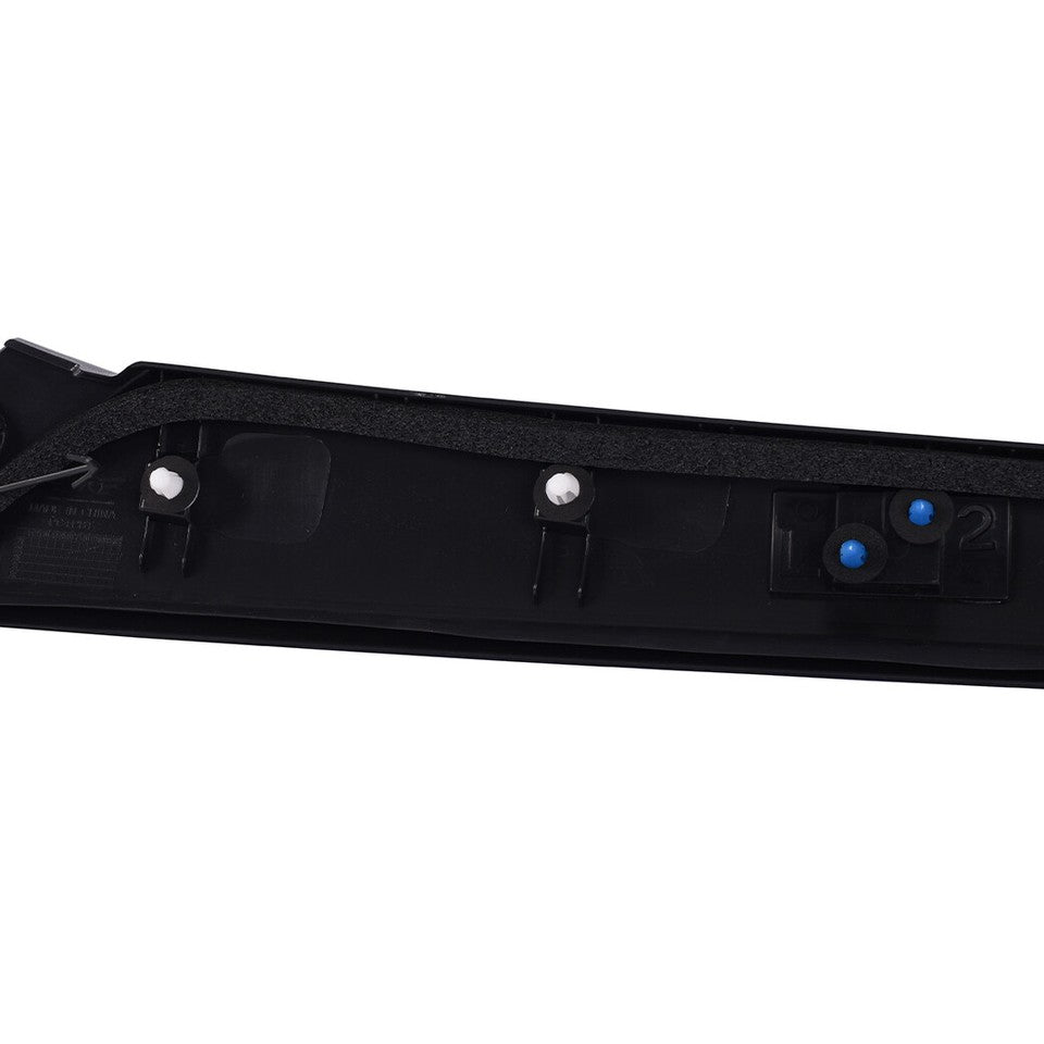 Moldura Lateral de Parabrisas Delantero. Kia Soul 2014-2019