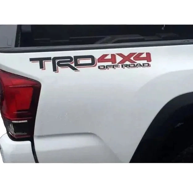 Sticker (Original) Toyota TRD 4x4 OFF ROAD Guardafango Trasero. Toyota Tacoma 2016-2023
